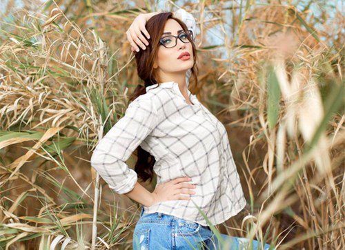NesreenFans's tweet photo. 😍😍😘😘😘
#نسرين_طافش
#العقاب_والعفرا
@NESREENTAFESH https://t.co/QOpyk1Y3R2
