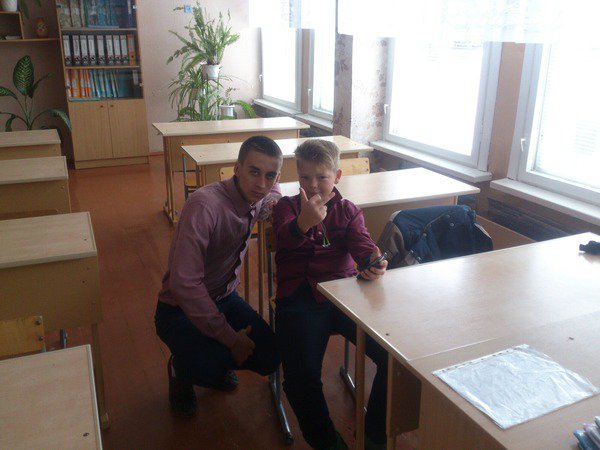 ikasnerik's tweet photo. Здесь ебашит адеграунд https://t.co/HG1rAHNOMT