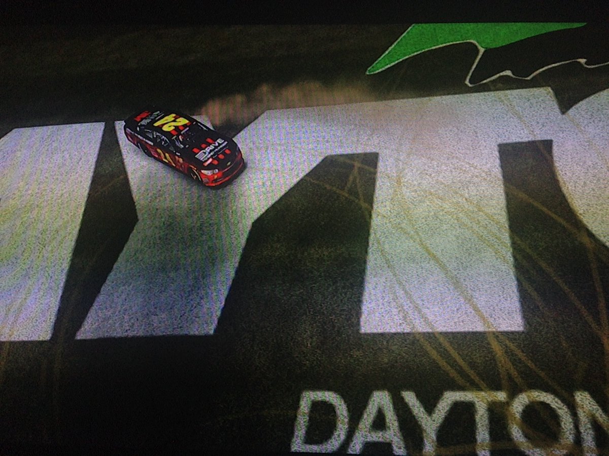 takiloutri's tweet photo. The last #Firecracker80 I was in turned out to be a real good one! Hoping for the same outcome in the @DeepSouthXbox 6 car tonight! https://t.co/ifJcIUXXdc