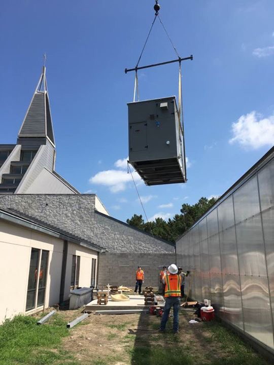 northparkpres's tweet photo. HVAC delivery at the #SoulFood #greenhouse site! One step closer to #reversinghunger in our community! #mission #hydroponics #feedmysheep 🍅🍅 https://t.co/rIQo1a2am8