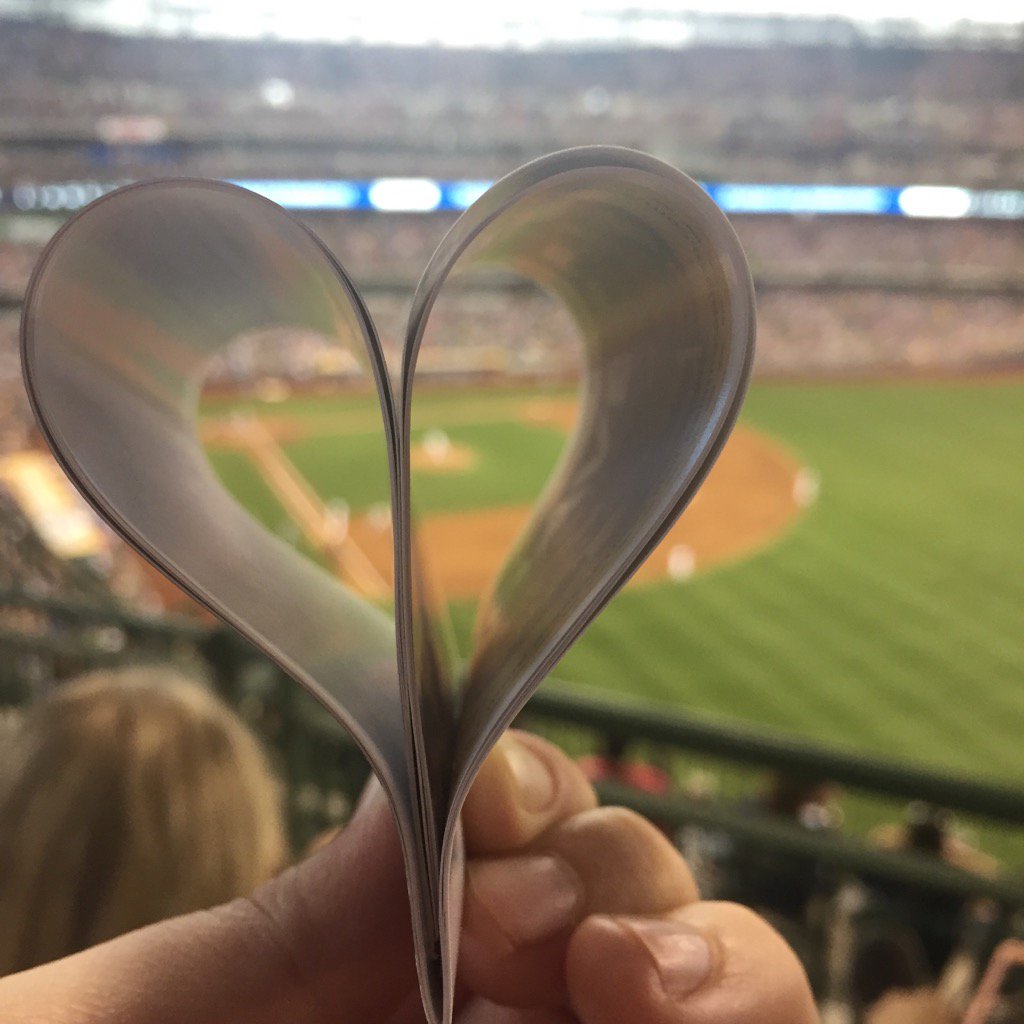 AdventurerCora's tweet photo. Love my Brewers! #ThisIsMyCrew https://t.co/eaTzJfbuEm