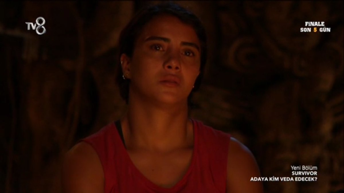 MuzikveTV's tweet photo. Adaya veda eden isim Sabriye Şengül oldu.
#survivor https://t.co/1rUrduF0hS