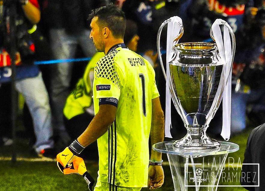 Buffon: "Un día, el día que decidí ser portero, le di la espalda a la portería y le prometí defenderla el resto de mi vida".