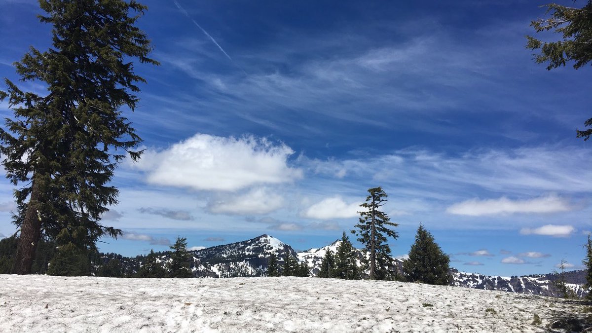 CateKroeger's tweet photo. Crater Lake National Park, Oregon https://t.co/klfbEgs5ZF