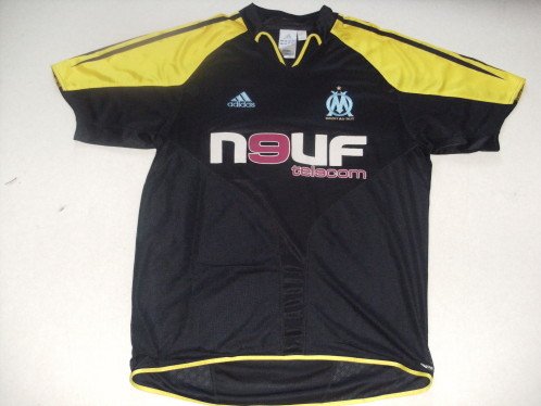 Octane_OM's tweet photo. 1k d'abonnés! Chose promise, chose due! RT + Follow pour remporter un des pires maillots de l'OM! TAS demain soir, j'ai pas le tps 😅 #TeamOM https://t.co/bCtMp7PTS5
