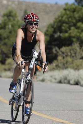 sierra28k's tweet photo. RT @visitmammoth: Hit the road on two wheels this weekend for a scenic ride on the June Lake Loop. https://t.co/mS4z416hY5 https://t.co/OGxJJrdnmw