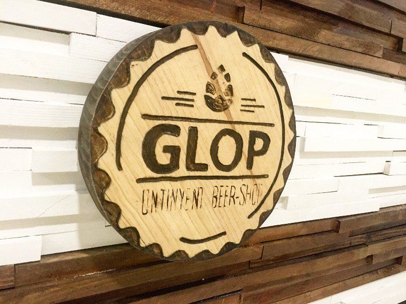 GlopBeerShop's tweet photo. Ultimando los detalles para la apertura de la tienda..en breve os anunciamos la fecha de inauguración. Estad atent@s!! https://t.co/SdH94ZeoBa