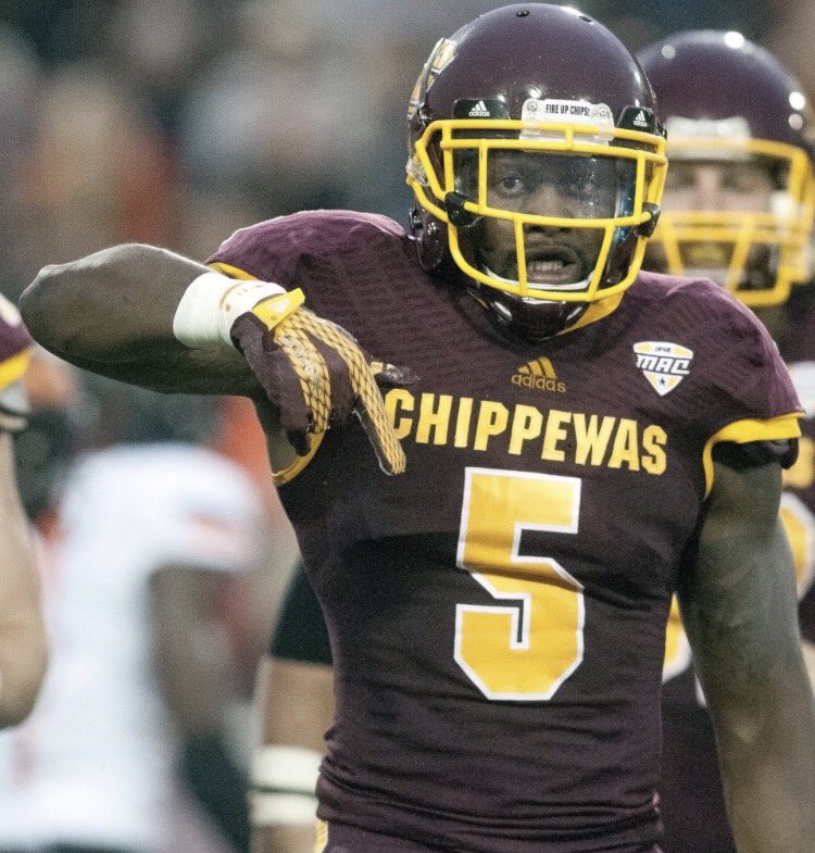 kylemccord16's tweet photo. Beyond blessed and excited to receive my first Division 1 offer from Central Michigan University! https://t.co/9uADWdPoyV
