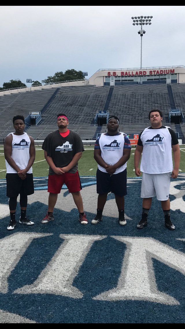 Did work with the bros at ODU today @DuffieldPreston @Don_Xjr <a href="/EricWeaver14/">Trench daddy Weave</a>