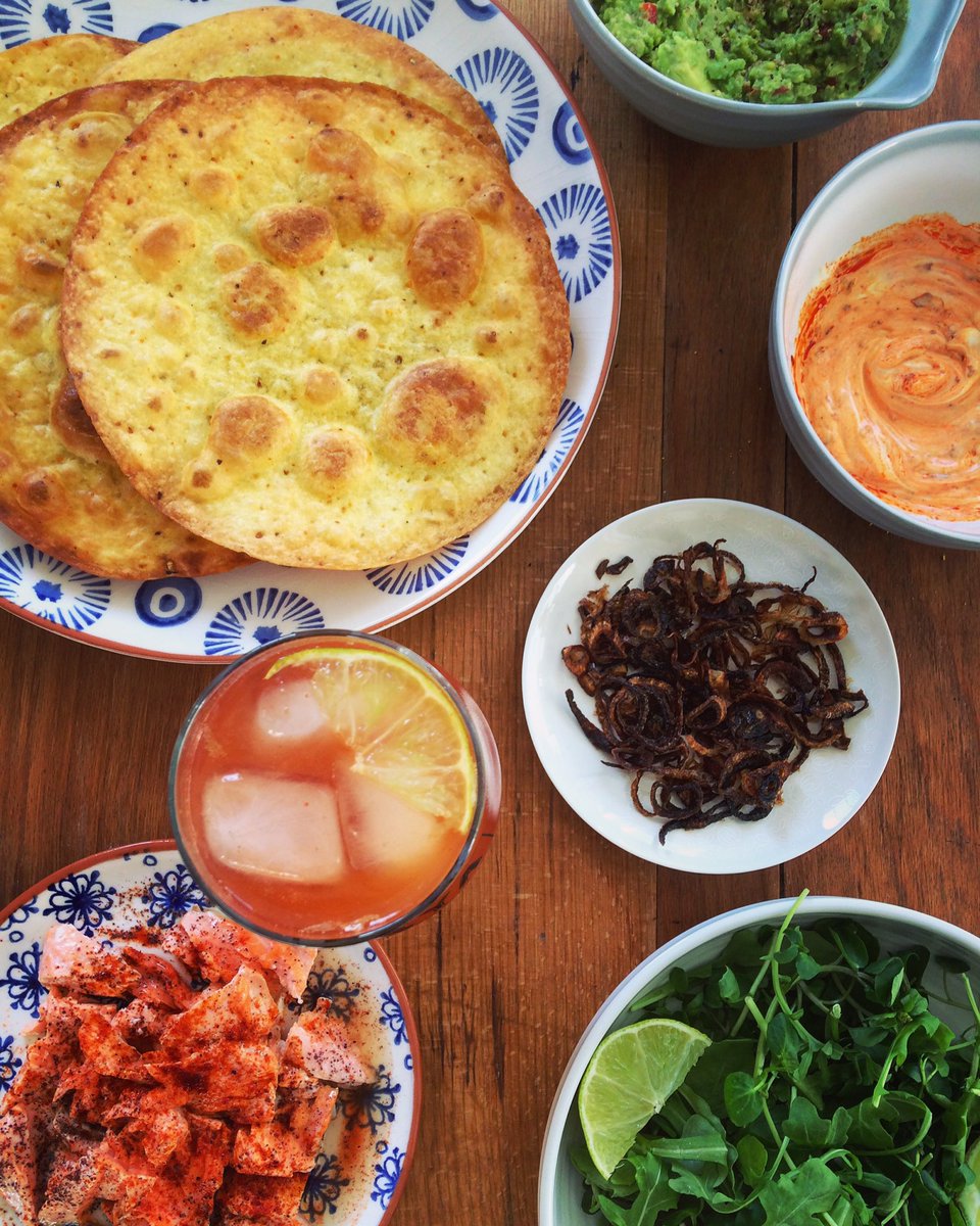 luciennesimpson's tweet photo. Tostadas for dins, courtesy of @IamLauraJackson & @Alicelevine's #roundtoours book. Also, the classic Bloody Mary has a lot to live up to 🍹 https://t.co/SkUEw76WgZ