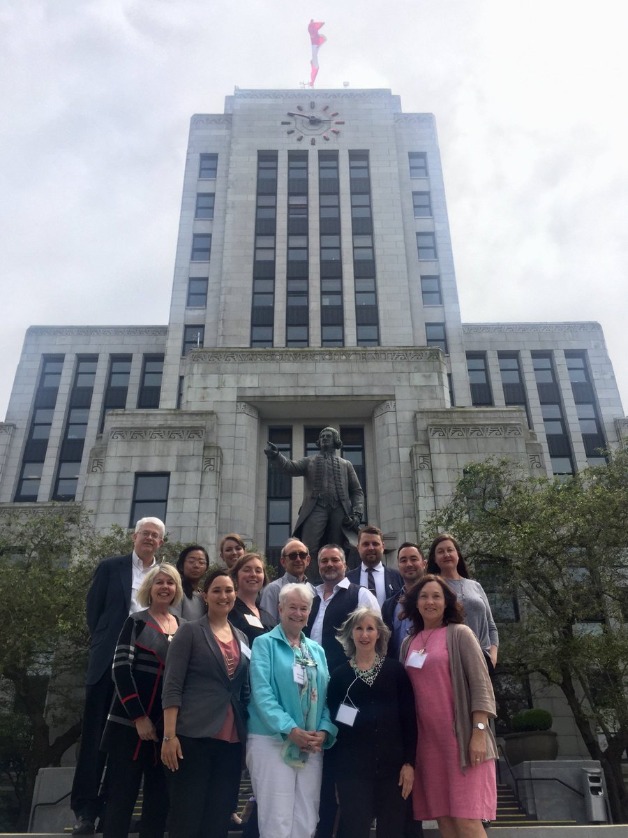 VCPCbc's tweet image. Historic meeting of #Seattle and #Vancouver City Planning Commissioners.  #RTR2017 #rethinkingtheregion