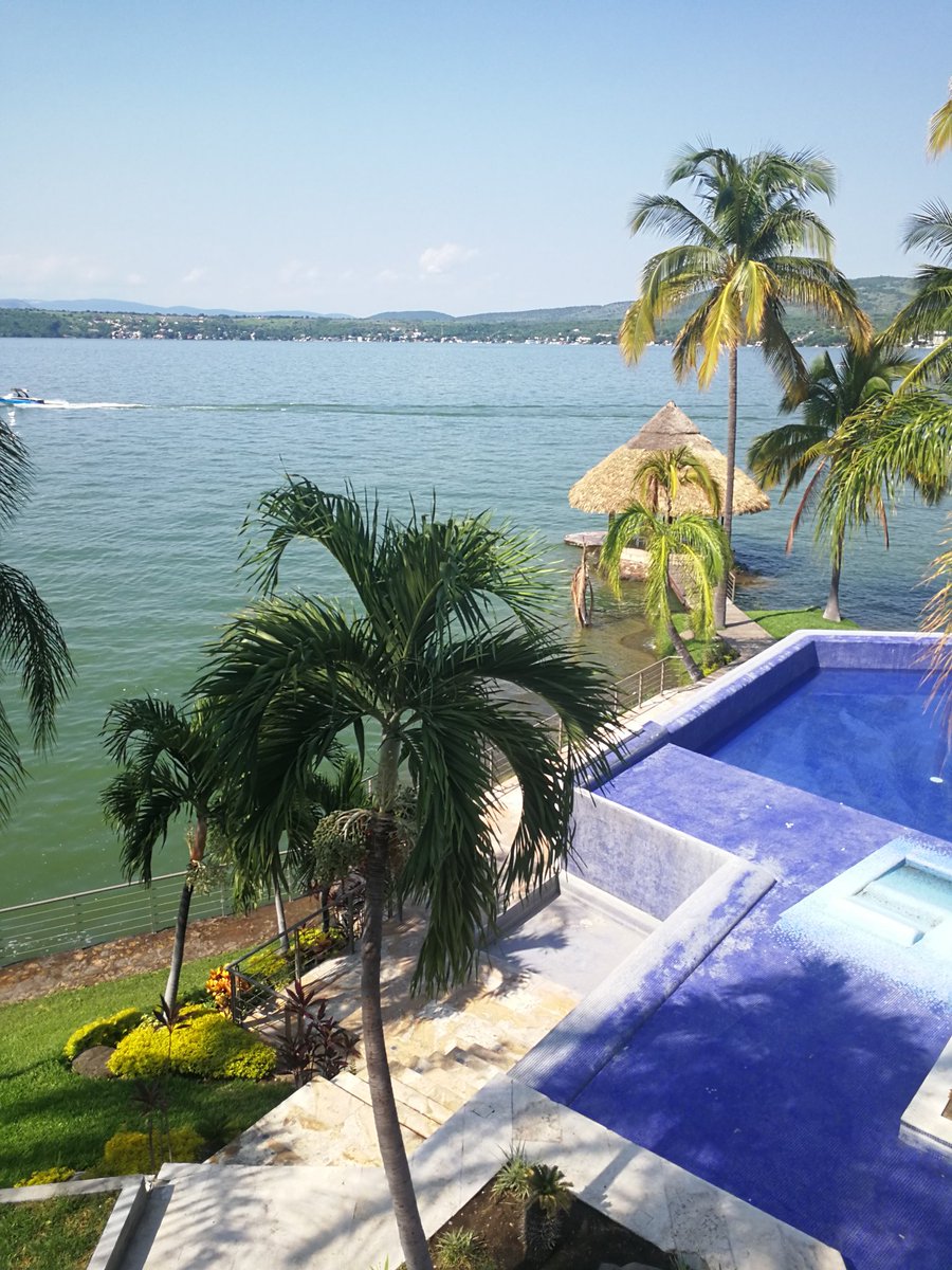 KENArevista's tweet photo. El sueño de toda bride-to-be está en @TresCielos_MX 👰😍 El nuevo #hotspot de #Tequesquitengo https://t.co/8UtKJj5mhj