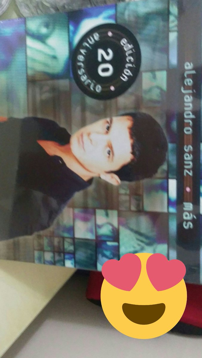 fuensanta24's tweet photo. @AlejandroSanz regalazo de cumple!! https://t.co/XIKL2SSz5i