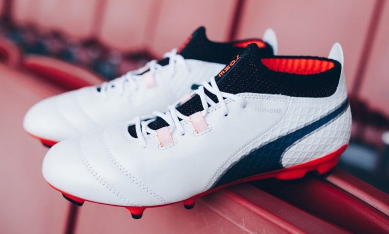 hector bellerin puma boots