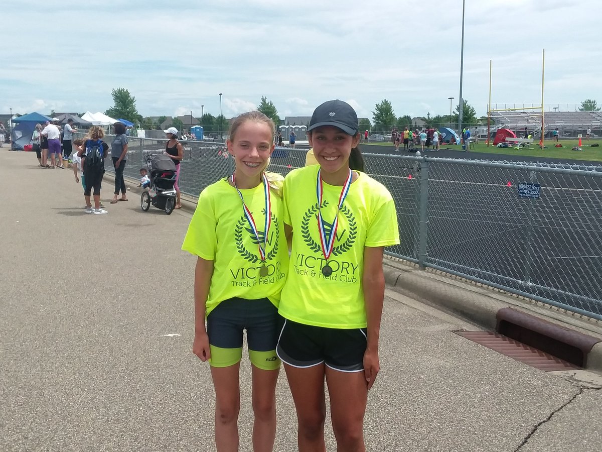 VictoryTFC's tweet image. Congrats to @RosevilleRaider girls track B. Haag and @MVHSgirlstrack athlete I. Castilleja for their 1-2 finish in the 800m at @USATFMN JO