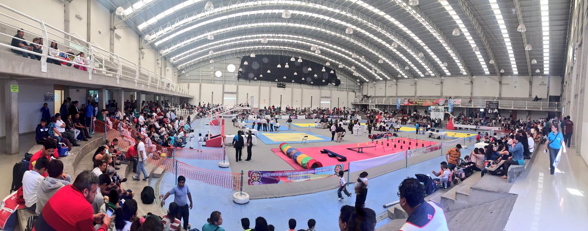 LuisCebadaL's tweet photo. #SanJeronimoCaleras presente en el Nacional de Tkd, poniendo en alto a #Puebla  #OrgulloCalerense #FelizSabado #SjTeam https://t.co/75Q2TnFgBq