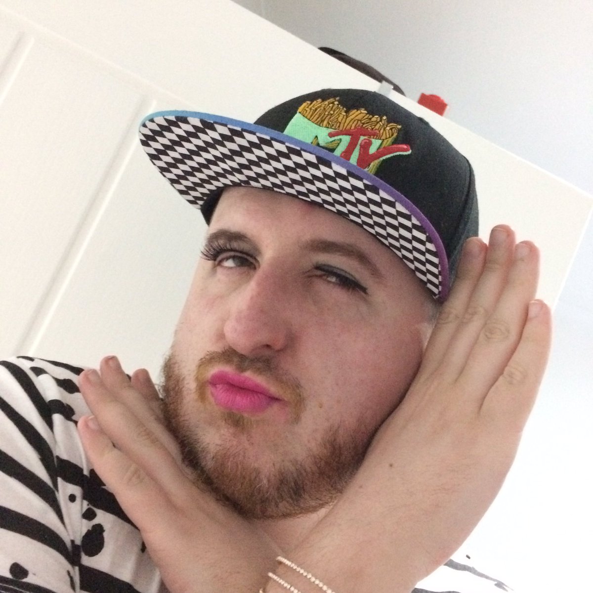 Stephanie_D_M's tweet photo. He hated it at first, but has come to love his inner queen: https://t.co/C4R6nhpR2h