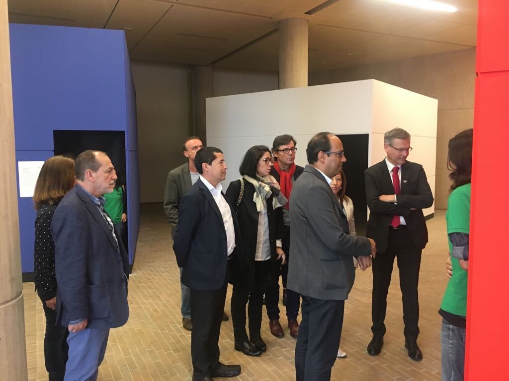 Gautier Mignot, the French ambassador, visited the exhibitions of #ISEA2017 - #ImagenFest, in the frame of France Digital.