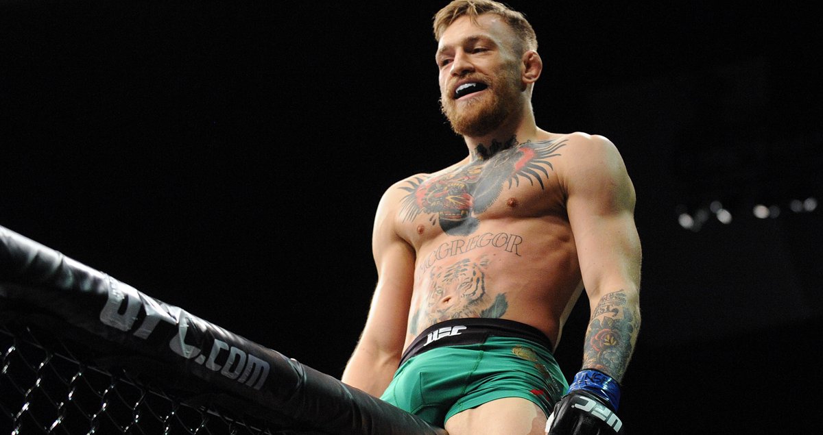 theScore's tweet photo. Boxer who sparred with Conor McGregor gives MMA star 'no chance' of beating Floyd Mayweather. https://t.co/rHHmhAf4Rc https://t.co/yIICiWfETq