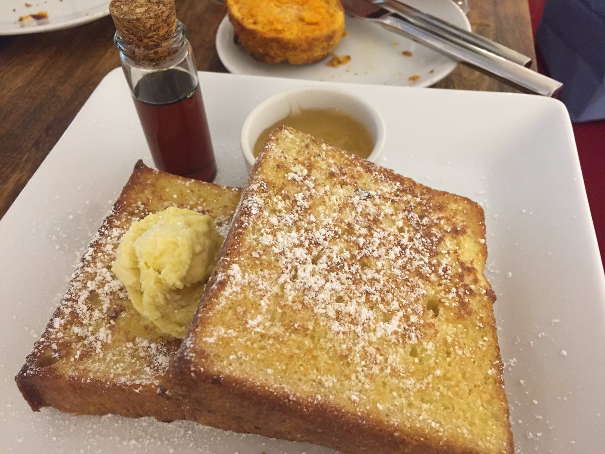 FoodDLite's tweet photo. Corn on the Cob French Toast with Maple Burbon Syrup at Dirt Candy in NYC. Perfection! #DirtCandy #FoodPorn https://t.co/1wqxLAqDj3