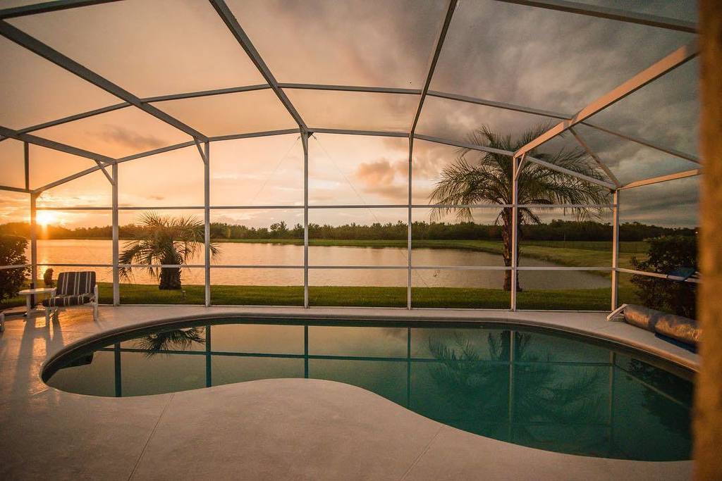 theetjc's tweet photo. Could get used to this -> #Kissimmee Florida #MyCurrentView #MakingDonuts and eating them too.
#ToddJayPhotograph… https://t.co/SvRKhMJr1x https://t.co/1NzIf33gba
