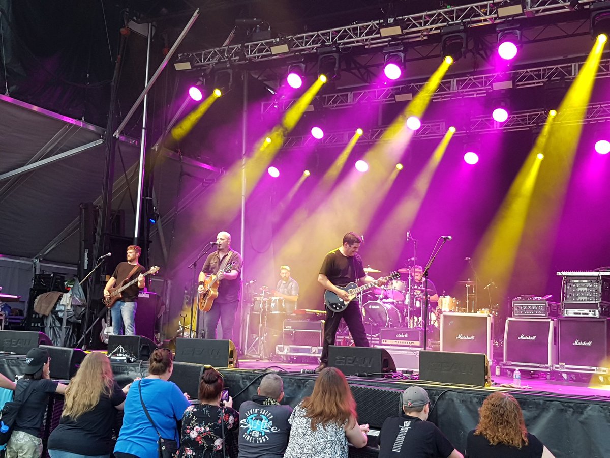 Fantastic performance by <a href="/BarstulProphets/">Barstool Prophets</a> tonight at #SOM2017 in #BURLONT