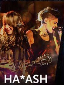 haashfansbycaro's tweet photo. Soy Carolina y me encantaría poder abrazar y tomarme una foto con @haashoficial el 30/06 en Chile #diganquesiAshyHanna las amo infinito ❤️💋🌹 https://t.co/Z4FD2EajLo
