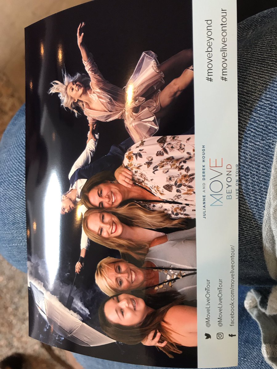dani_stockham's tweet photo. #moveliveontour #mothersandeldestdaughters https://t.co/A34ddiQdkg