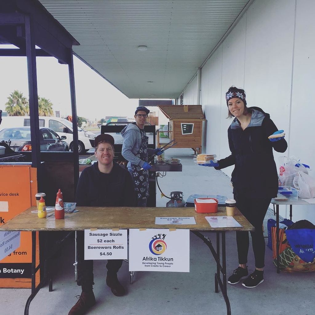 NZSOBC's tweet photo. #SpiritofBelron #sobc Sausage sizzle &amp; boerewors rolls on sale for Afrika Tikkun https://t.co/sfgXF9ZMCP https://t.co/o9fQJp8cgQ