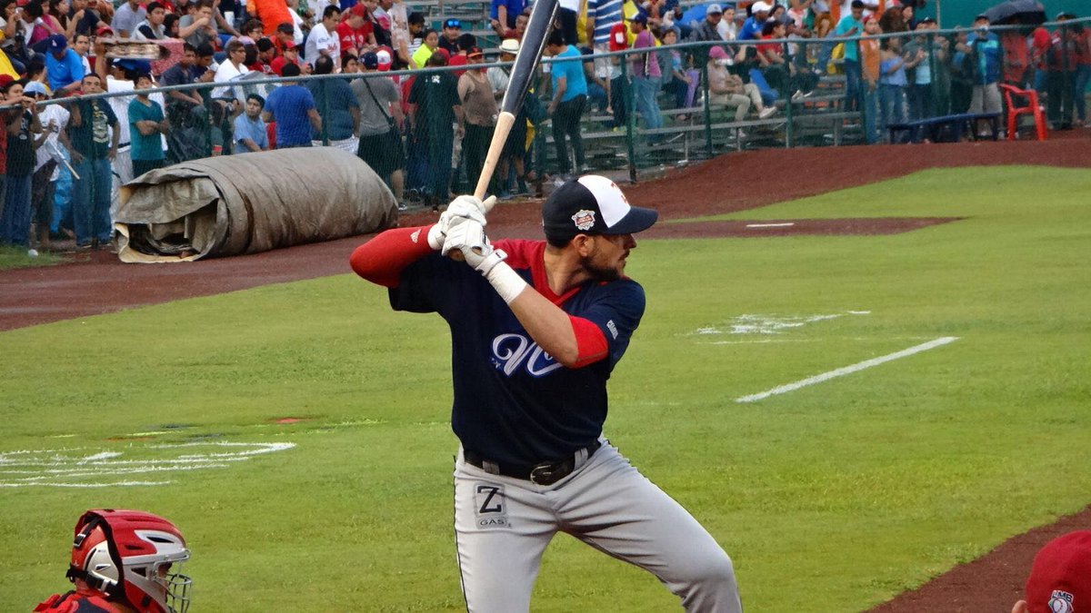 TorosDeTijuana's tweet photo. RT de apoyo para Alex Liddi en la final del Home Run Derby.
#JE2017⭐️ #TorosImponentes🐃 https://t.co/rIIz6N6BzW