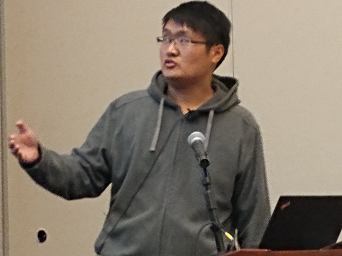 sumalaika's tweet photo. #gdsf17 @JanusGraph Terry Yang https://t.co/Mlqz7kdugG enterprise graph analytics &amp; criteria for database selection @pluradj @tedhtchang https://t.co/MYuI08yeLn