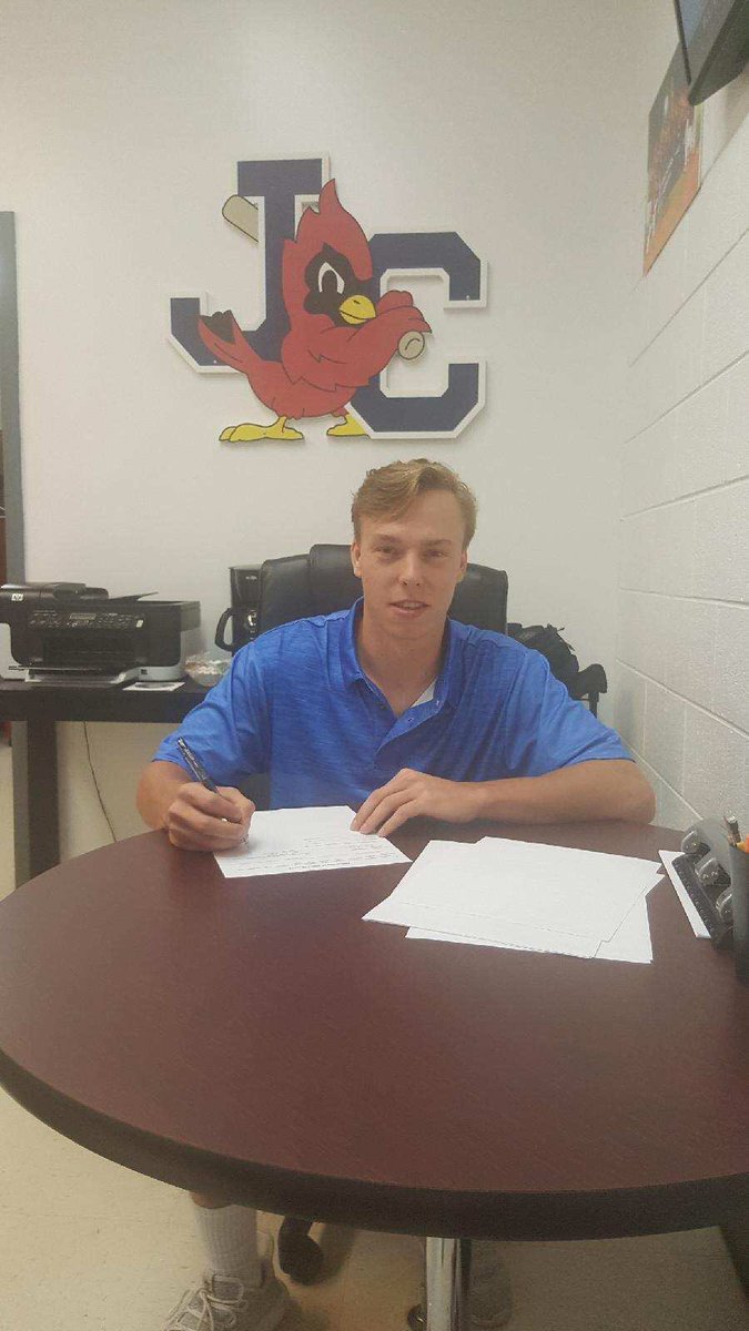 Baseball_LR's tweet image. Tommy is officially a Cardinal! #grandeleaguer