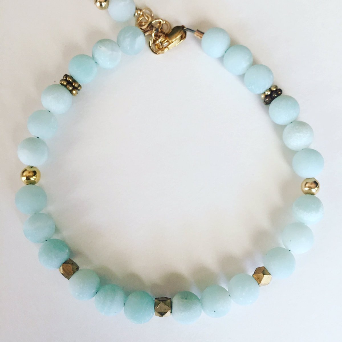 scrdsacrmtals's tweet image. Are you feeling summertime!?! Amazonite &amp;amp; gold bracelet DM me to purchase. #summertime #amazonite #amazonitestone #gold