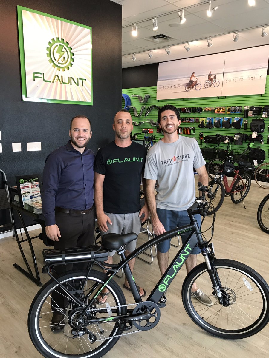 TrepStarz's tweet photo. #Inspirational interview w/#entrepreneur Kevin Mount, co-founder of @FlauntVehicles based in @CityofNSB! Coming soon! #LaunchFlorida https://t.co/P17EJRhU0n