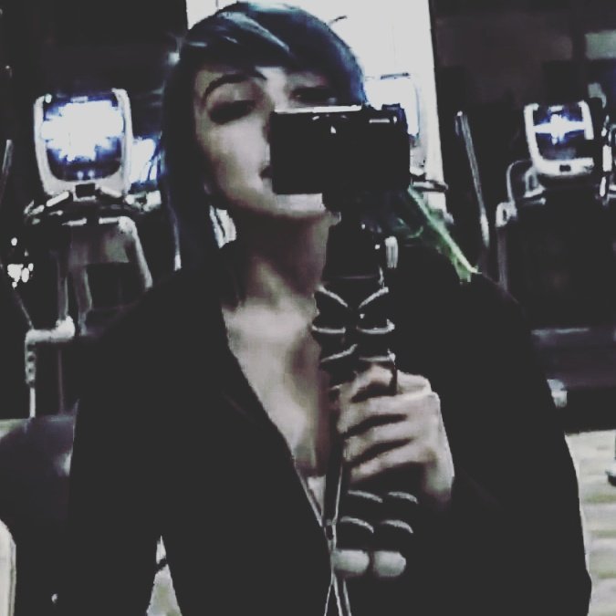 — ;  Mʏ ʜᴀɪʀ ᴄᴏʟᴏʀ ᴄʜᴀɴɢᴇs ᴍᴏʀᴇ ᴛʜᴀɴ 1 ᴍᴏɴᴛʜ. 

Aʟᴇx Dᴏʀᴀᴍᴇ.
Sᴇᴍɪ ᴅᴇᴛᴀɪʟᴇᴅ.
Sʜɪᴘs ; ᴡ/Jᴏʜɴɴɪᴇ.
[ғᴀᴄᴇ ᴏғ #Wɪᴛ.]

Rᴇᴛᴡᴇᴇᴛs ᴡᴏᴜʟᴅ ʙᴇ ᴄᴏᴏʟ.
