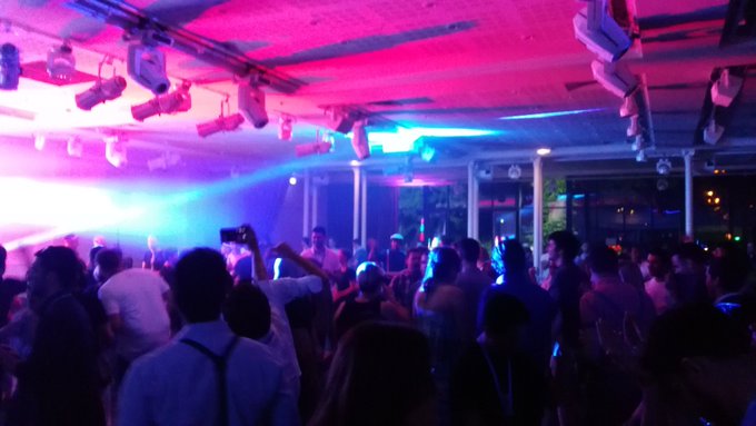 View image on Twitter