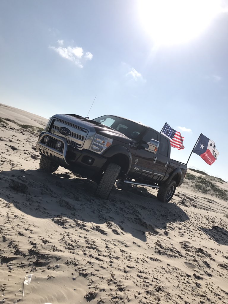 BenjaminLee2022's tweet image. #DaddysMoney #DaddySponsored #IDontWork #FukBoyKustomz