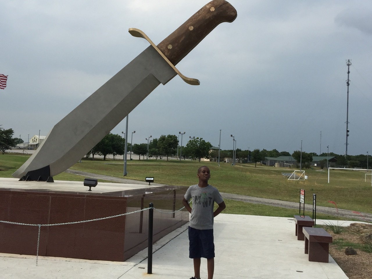 Khari Long on X: "Biggest Bowie Knife in the World, Bowie,Texas  https://t.co/Q35chXgZG1" / X
