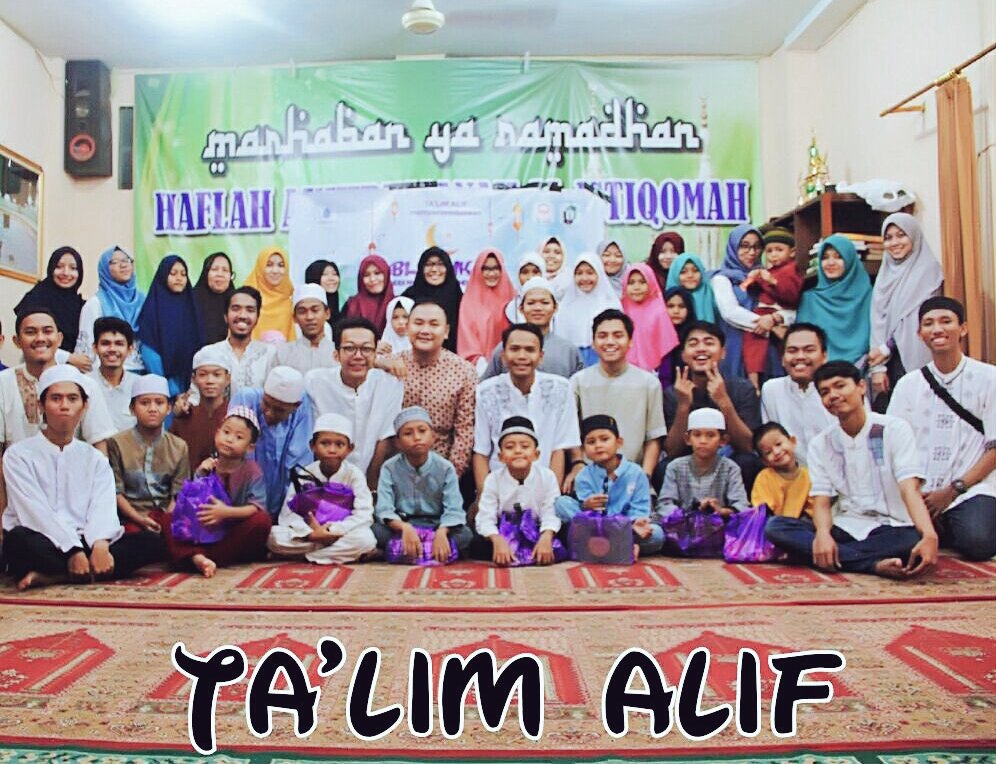 Alhamdulillah kemarin Ta'lim Alif telah melaksanakan salah satu proker yaitu 'Blusukan' di panti asuhan Al Istiqomah Meruya 17 Juni 2017😊🙏