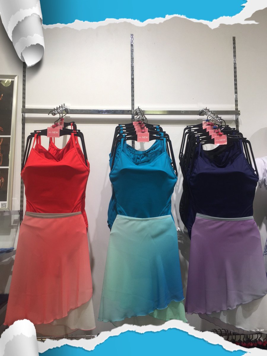 チャコット名古屋店 夏らしく 爽やかなグラデーション巻きスカートが登場しました どんなレオタードにも合わせやすいカラー展開です チャコット バレエ スカート
