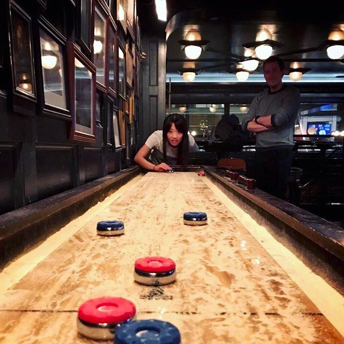 Shuffling.

📷: instagram.com/hungryhungrypa…