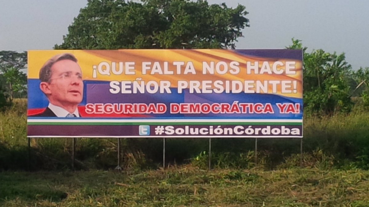Dcabralescast's tweet photo. Colombia en retroceso. Esta imagen recoge el sentimiento de millones. Solidaridad con las víctimas del centro andino. https://t.co/KKlVNwNW7N