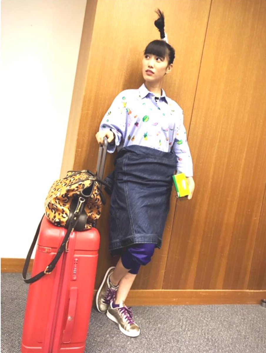 2310mcz's tweet photo. 彼女とバカンスなう https://t.co/EbZFAgNrvb