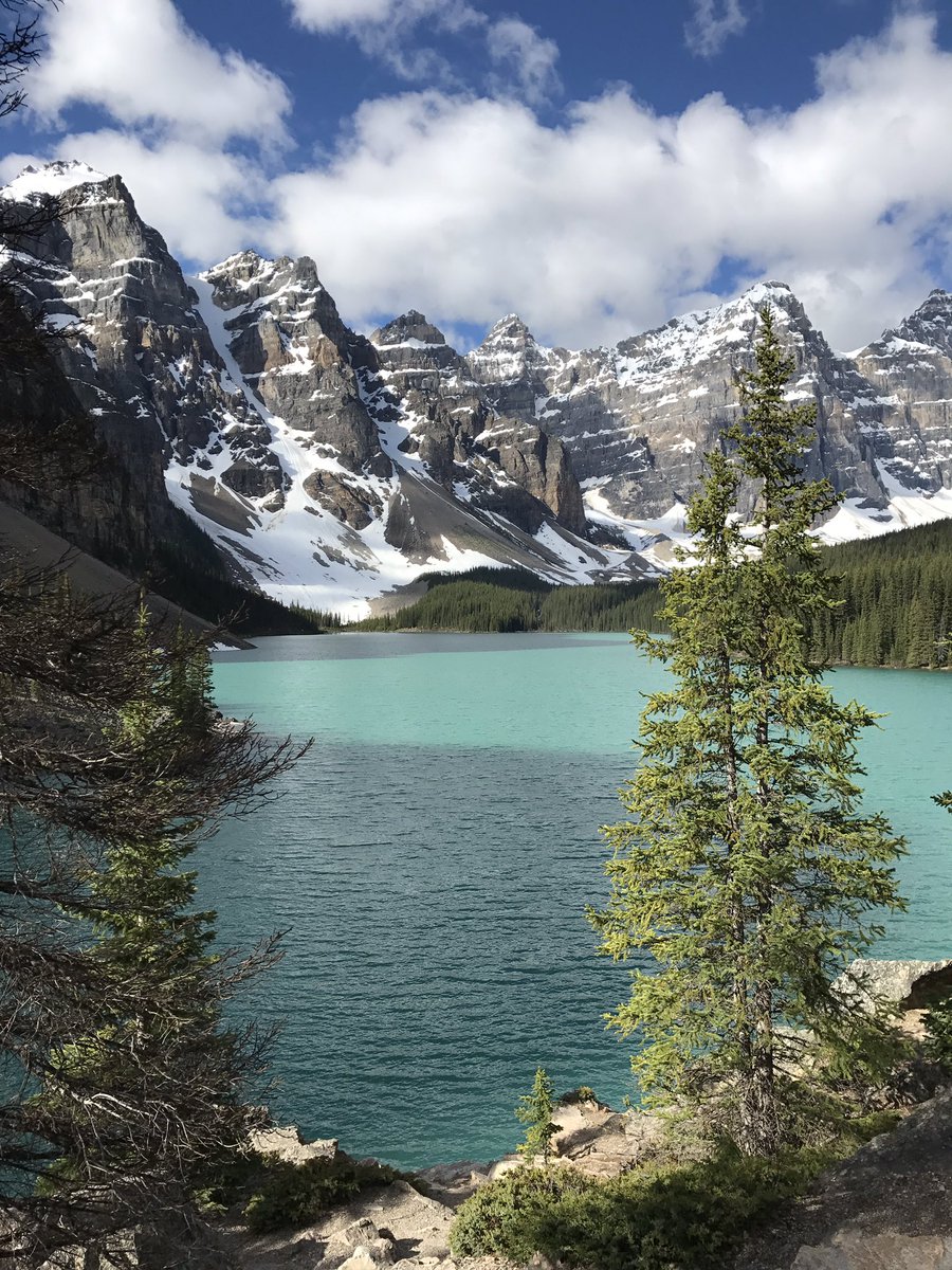 Hey Moraine Lake, Hey!! Wonderful weekend in #ohcanada #wehikedtoconstellationlake #thisscenery #nofilter #itisthisgorgeous #withjim #wow