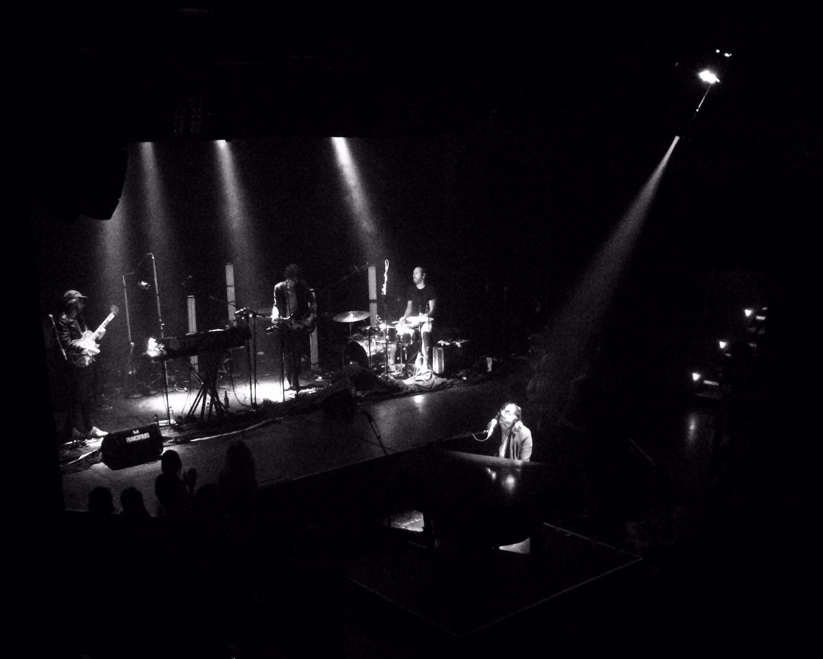 AuroresMontreal's tweet image. Somptueux @bernhari à @salleLAstral pour les @FrancoFoliesMtl. Au passage bravo pour la signature @aristafrance @SonyMusicFr @ZouaveProd 🤗