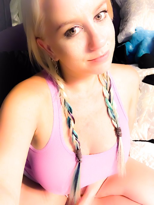 Good night twitter lovelies!!! https://t.co/3ZuRmVzor2<a href="/tag/wwe"class="tags"><span>#wwe</span></a><a href="/tag/extremerules"class="tags"><span>#extremerules</span></a>