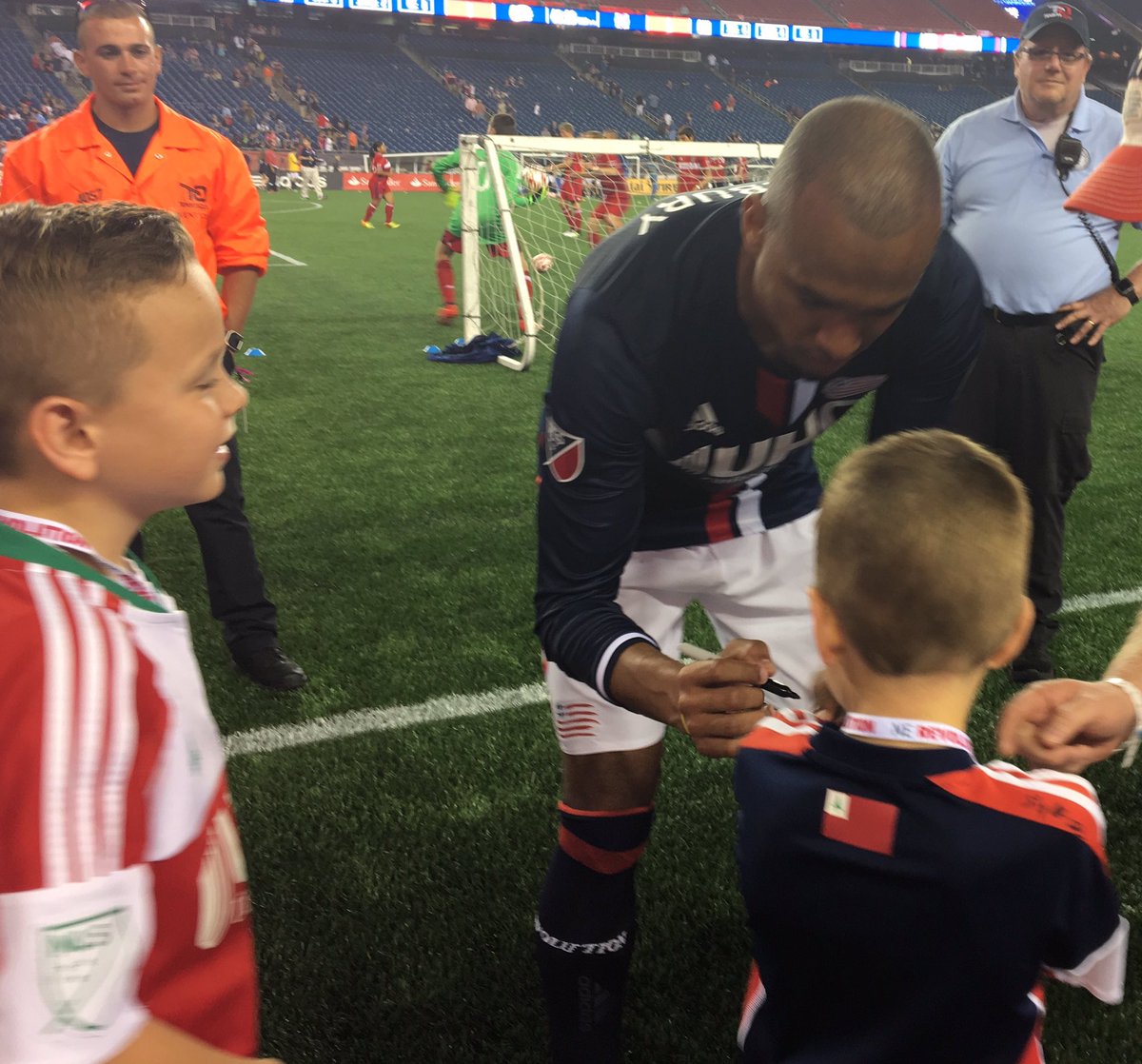 Thank you <a href="/NERevolution/">New England Revolution</a> for a memorable night! #NERevs #nerevsgame #gillettestadium #gorevs