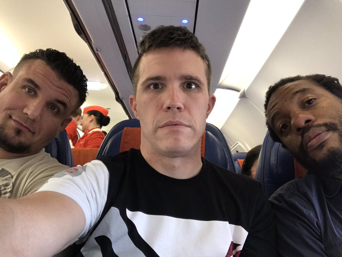 cyrustheshow's tweet photo. The most important pieces of the @ACB_League machine! Headed home from Rostov. @thefrankmir @HerbDeanMMA #ACB62 #MiddleSeat #KnuckleUp https://t.co/PEkcidfChY