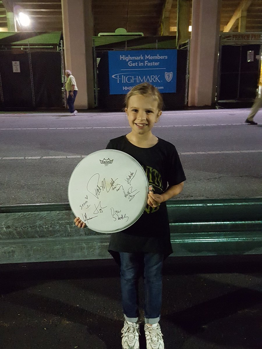 dawn_grose's tweet photo. @train Thank you so much!!! https://t.co/qWLYz6GOMB