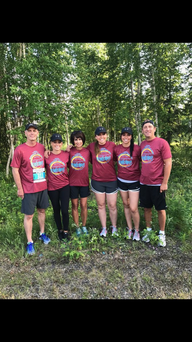 KalliLally's tweet photo. Finished the Midnight Sun Run 10K in Alaska... #406Pride 🏃🏽‍♀️🎉#BunchOfDurhams #TeamNoSleep #DoesntGetDarkHere https://t.co/cPn8Vy9W33